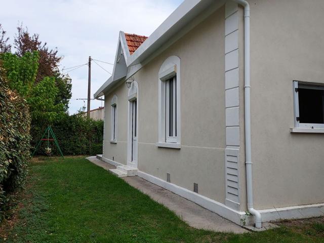 Location maison, 102 m² T 5 à Pessac, 1 657 €