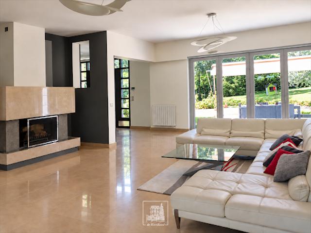 Location Maison 10 pièces 250 m2 Garches
