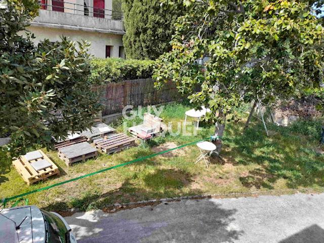 Location Maison 10 pièces 202.37 m2 Marseille 8ème