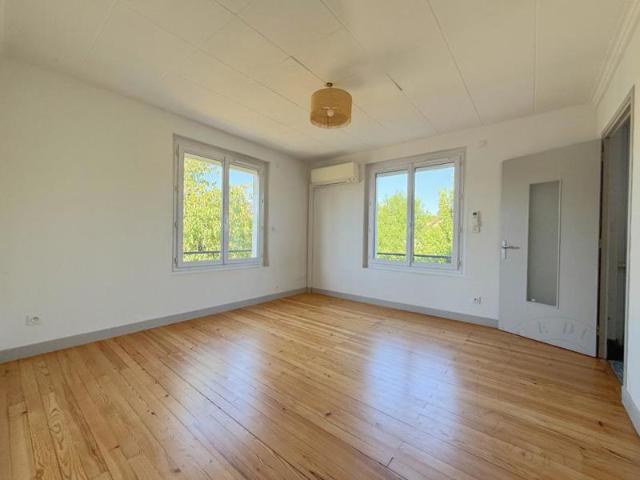 Location maison 119 m2 4 Chambres Jardin CHAPONOST