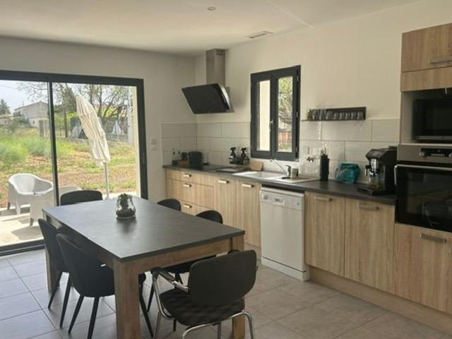Location maison, 110 m² T 4 à Carpentras, 1 150 €