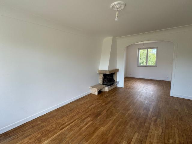 Location maison, 110.44 m² T 6 à Panazol, 1 000 €