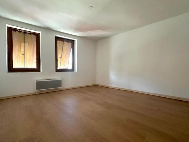Location maison, 127.72 m² T 4 à Érôme, 900 €