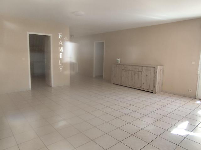 Location maison 129.5 m², Saint maixent l ecole 79400Deux Sèvres