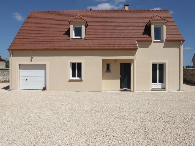Location maison, 120.57 m² T 5 à Sacy le Grand, 1 350 €