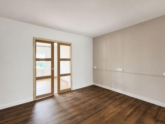 Location maison, 121.63 m² T 6 à Arnage, 1 200 €