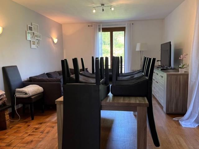 Location maison, 134 m² T 7 à Serverette, 864 €