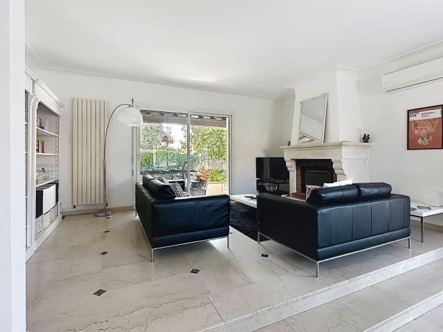 Location maison, 135.54 m² T 5 à Le Pontet, 1 900 €