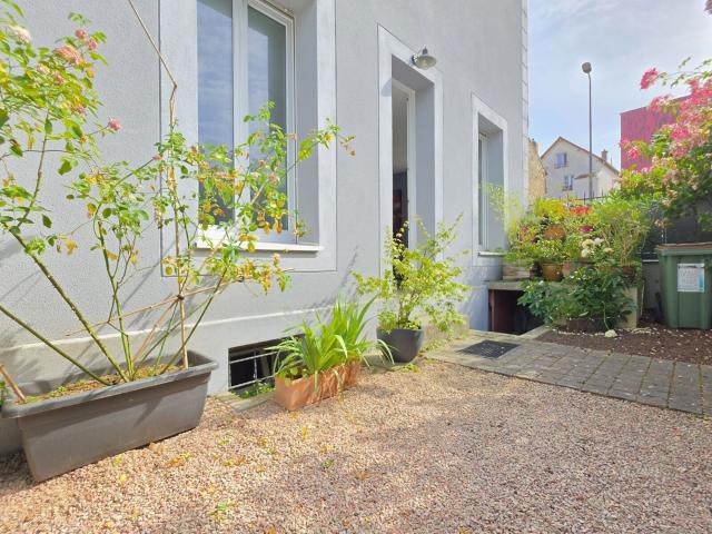 Location maison, 137 m² T 5 à Malakoff, 3 500 €
