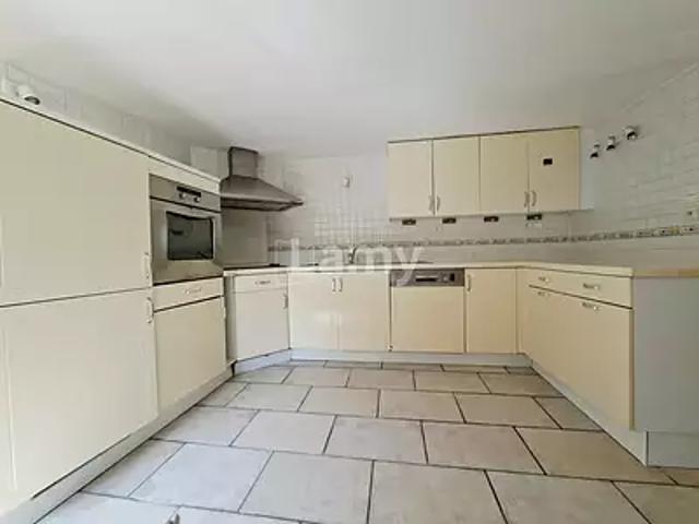 location maison, 130.2 m²