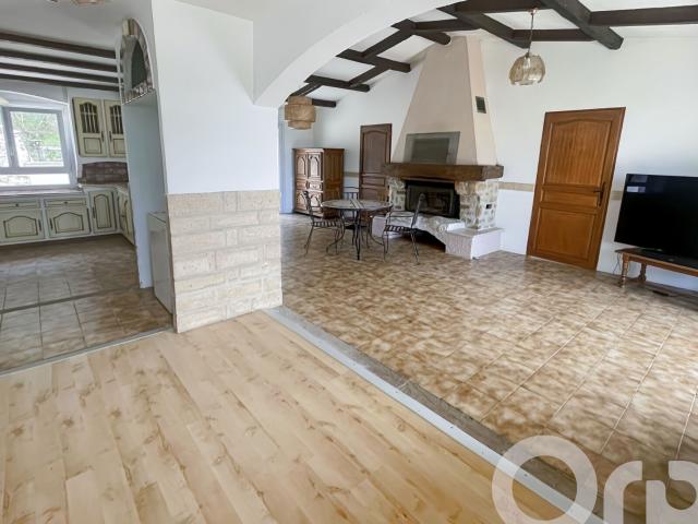 Location maison, 132.06 m² T 5 à Mondragon, 1 290 €
