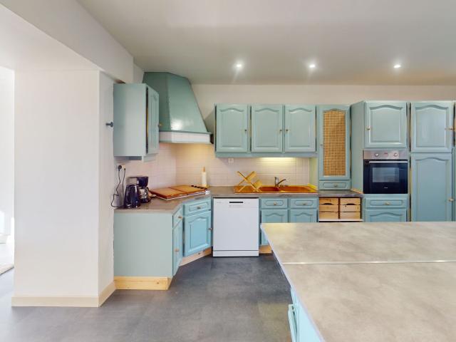 Location maison, 146.67 m² T 5 à Moyrazès, 990 €