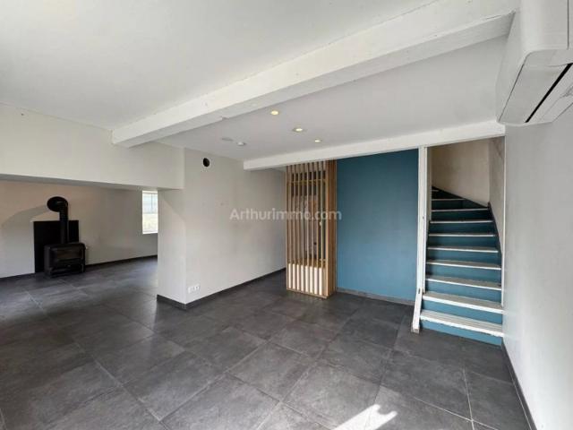 Location maison 155 m² La Bâtie Montgascon