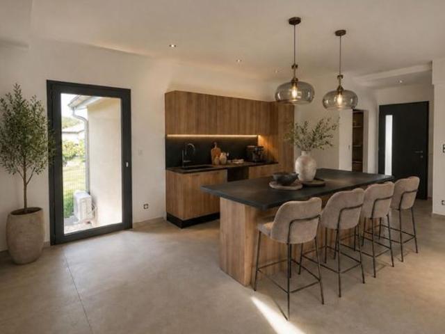 Location maison, 155 m² T 6 à Denicé, 1 700 €