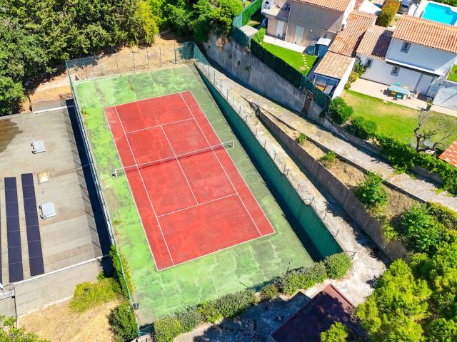 Location maison, 168.29 m² T 4 à Nice, 3 500 €