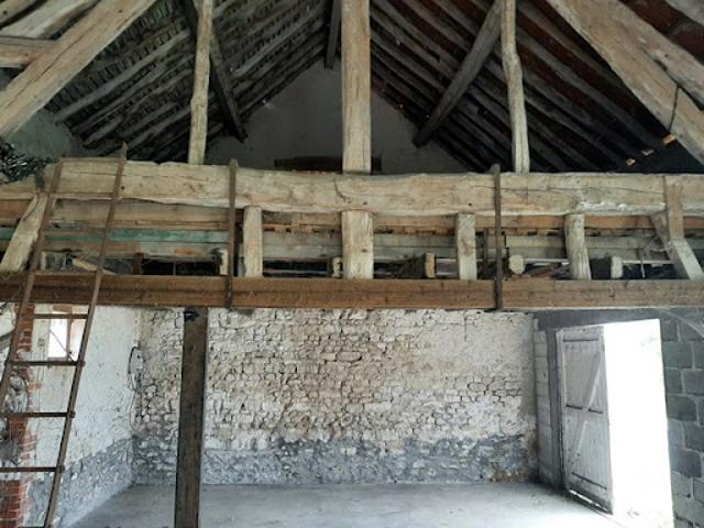 Location Maison 1 pièce 80 m2 Ladon