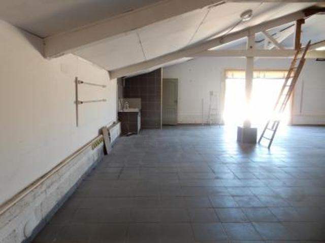 location maison 1 pièce 140 m2 bouches du rhone 13510 1130 €