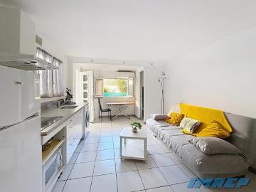 Location Maison 1 pièce 23.93 m2 Marseille 9ème