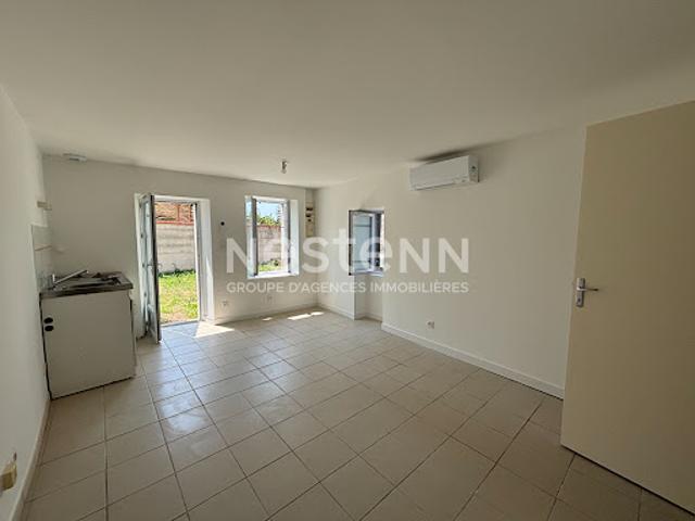 Location Maison 1 pièce 22 m2 Saint Claude de Diray