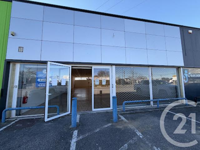 Location Maison 1 pièce 350 m2 Saint Jean du Falga