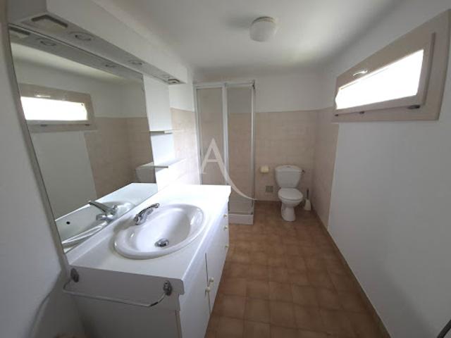 Location Maison 1 pièce 35.45 m2 Nimes