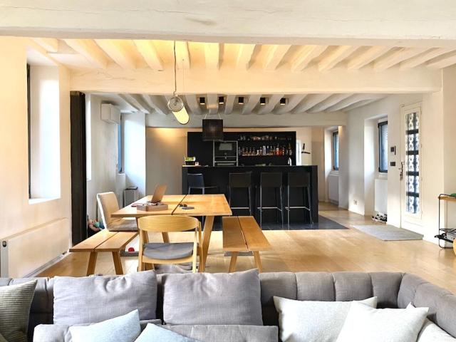 Location maison, 206.67 m² T 4 à Pontault Combault, 2 580 €