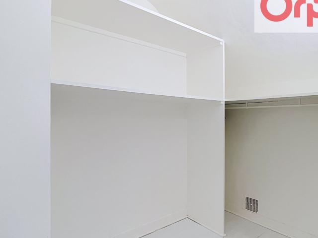 Location maison, 248 m² T 1 à Ozoir la Ferrière, 574 €