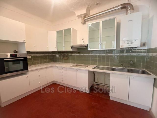 Location maison 2 chambres 67 m² Toulon