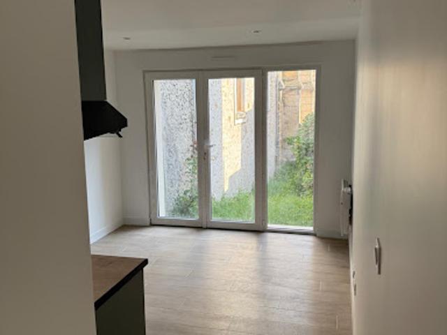 Location Maison 2 pièces 22 m2 Arpajon