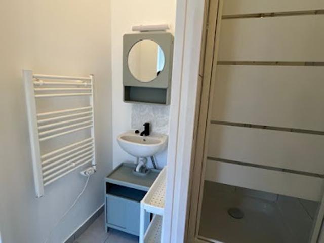 Location Maison 2 pièces 26 m2 Saint Etienne