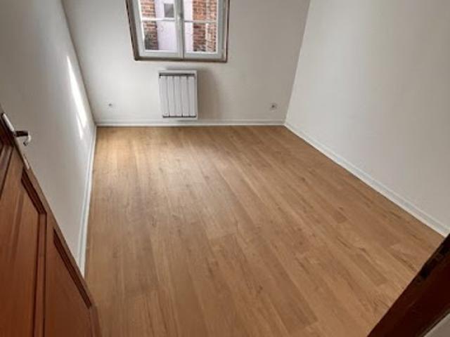 Location Maison 2 pièces 29 m2 Etreux