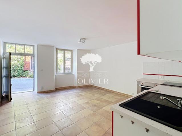 Location Maison 2 pièces 36.02 m2 Saint Saturnin lès Apt