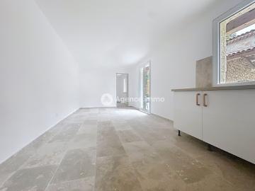 Location Maison 2 pièces 39 m2 Nans les Pins