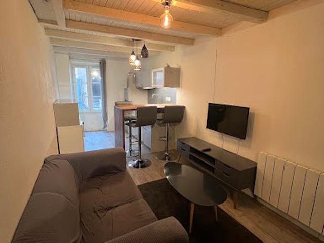Location Maison 2 pièces 42 m2 Sain Bel
