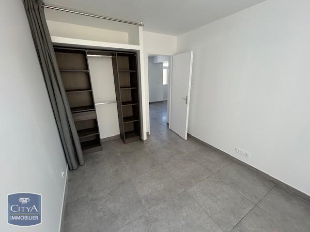 Location Maison 2 pièces 42m² MEHUN SUR YEVRE 18500