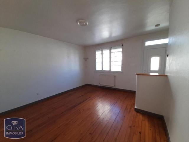 Location Maison 2 pièces 43m² ST FERREOL D AUROURE 43330