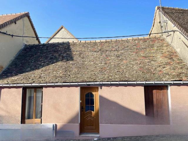 LOCATION: maison 2 pièces 45 m² à HOUDAN
