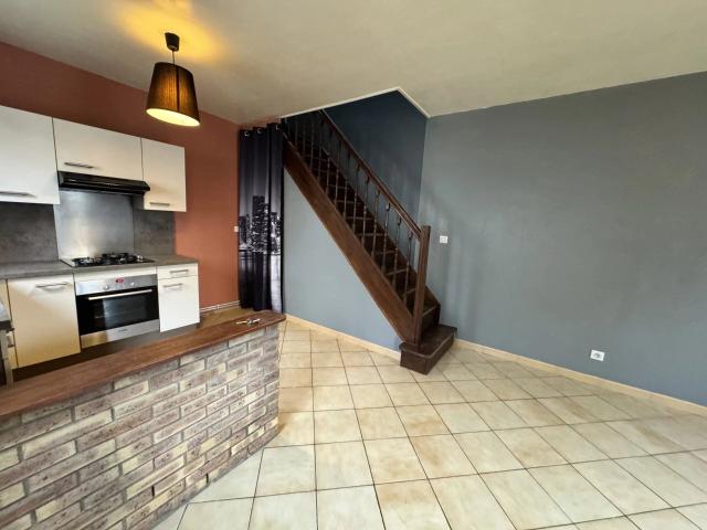 Location Maison 2 pièces 47 m2 à Saint Quentin