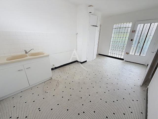 Location Maison 2 pièces 48 m2 Puy l'Evêque