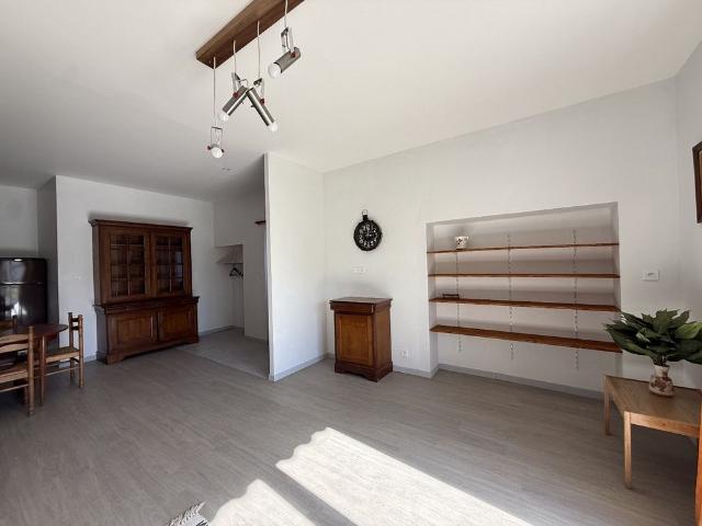 Location Maison 2 pièces 48m² COGNAC 16100