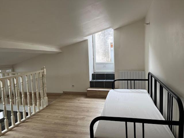 Location Maison 2 pièces 50 m2 Aouste sur Sye