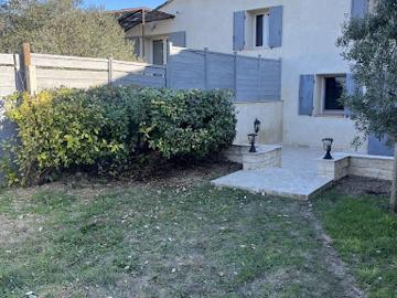 Location Maison 2 pièces 52 m2 Cabries