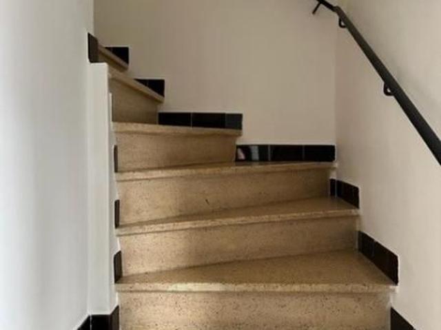 Location Maison 2 pièces 53m² LE VAL 83143
