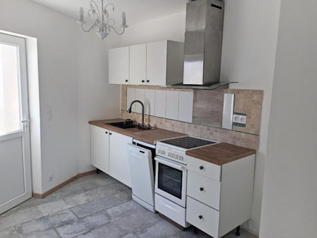 Location Maison 2 pièces 55 m2 Dame Marie les Bois
