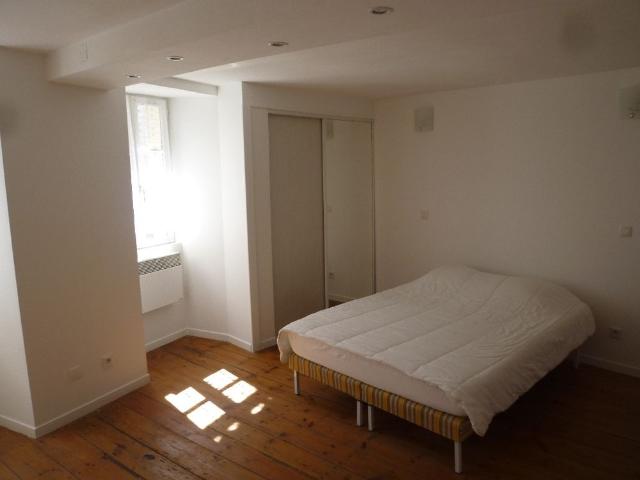 Location Maison 2 pièces 58m² COGNAC 16100
