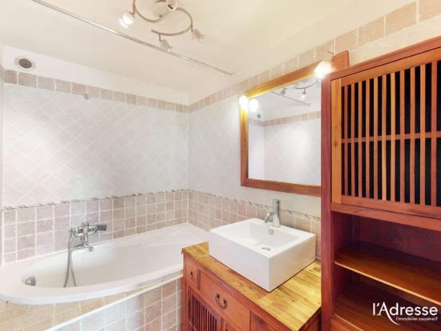 Location maison 2 pièces, 63.27m², Marguerittes
