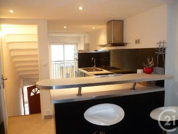 Location Maison 2 pièces 63 m2 Saint Maximin la Sainte Baume