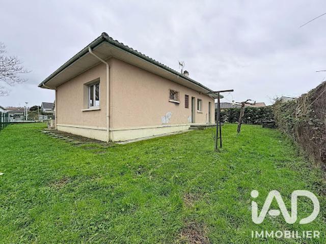 Location Maison 2 pièces 64 m2 Saint Pierre du Mont