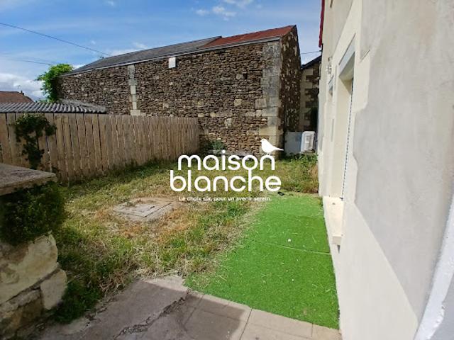 Location Maison 2 pièces 65.88 m2 Cernay
