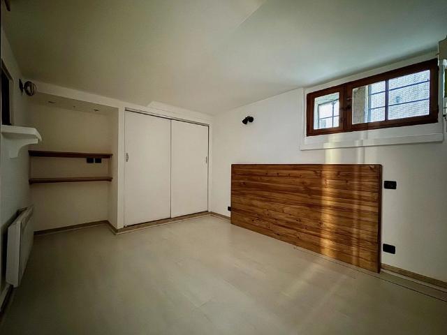 Location Maison 2 pièces 70m² CHATEAUNEUF DE GADAGNE 84470